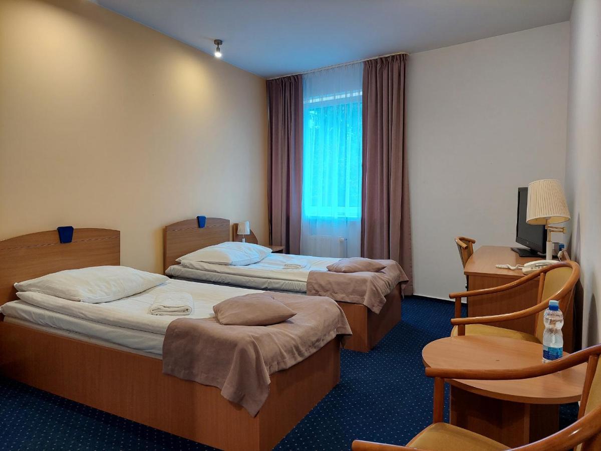Eurohotel Baniocha Exteriör bild